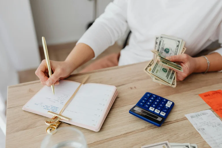 The 50/30/20 Budgeting Rule: Is It the Best Way to Manage Your Money?
